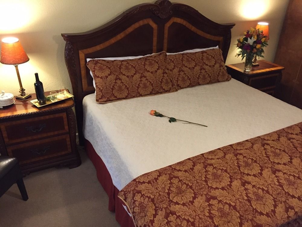 Square Inn Wimberley Dış mekan fotoğraf
