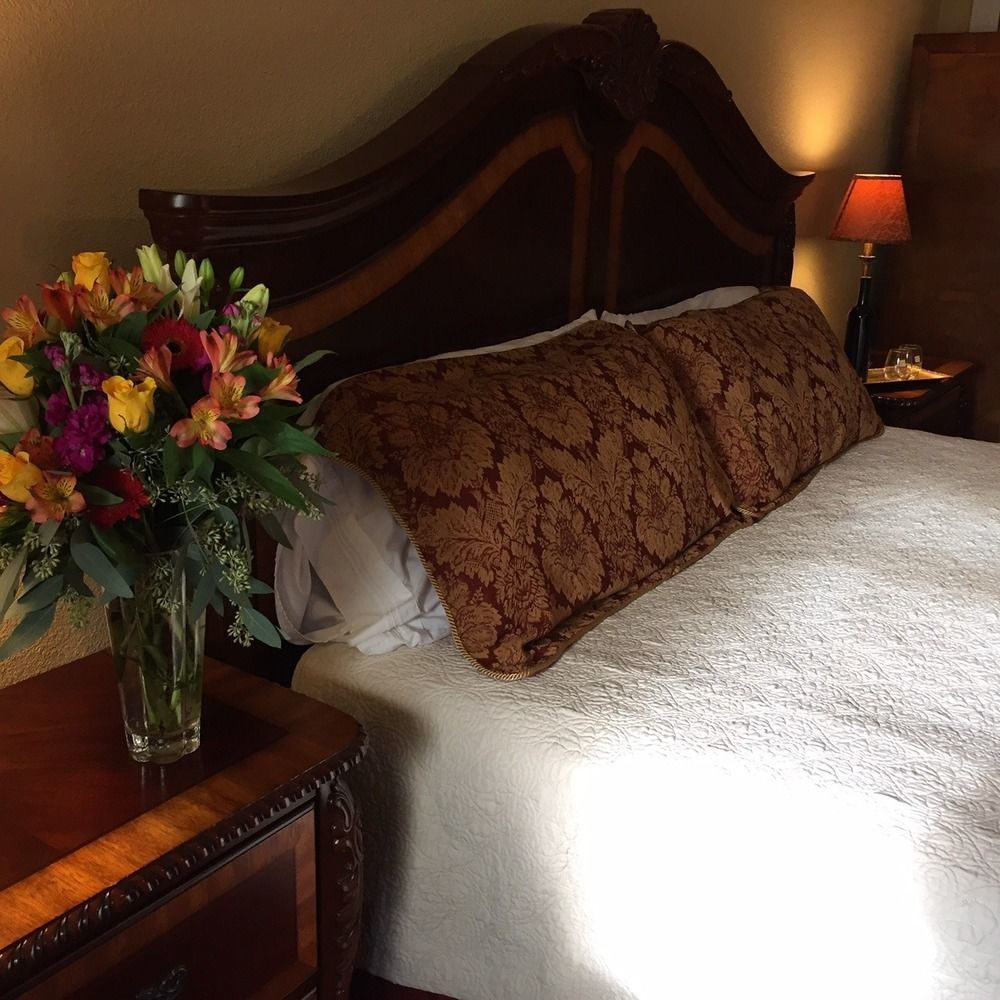 Square Inn Wimberley Dış mekan fotoğraf