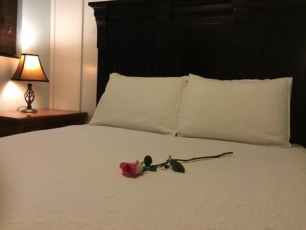 Square Inn Wimberley Dış mekan fotoğraf