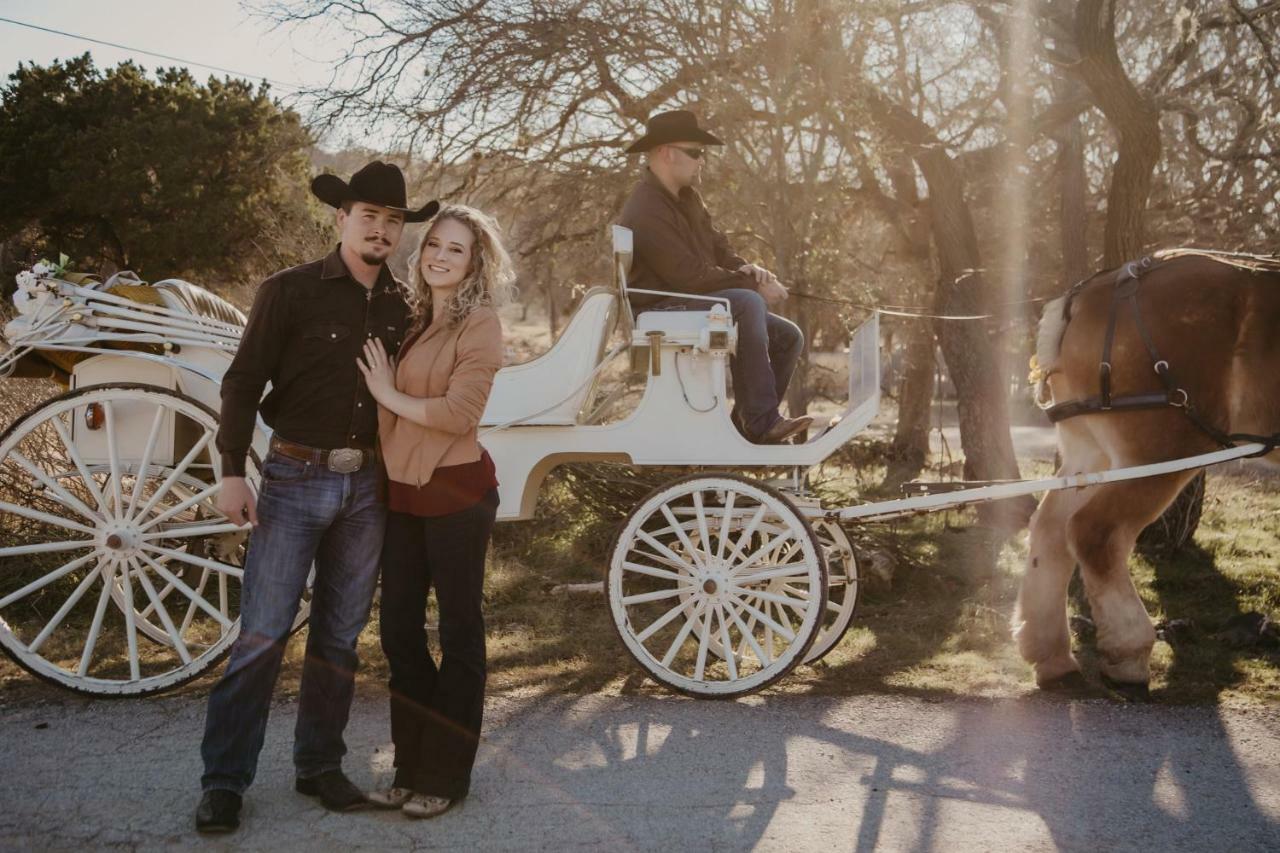 Square Inn Wimberley Dış mekan fotoğraf